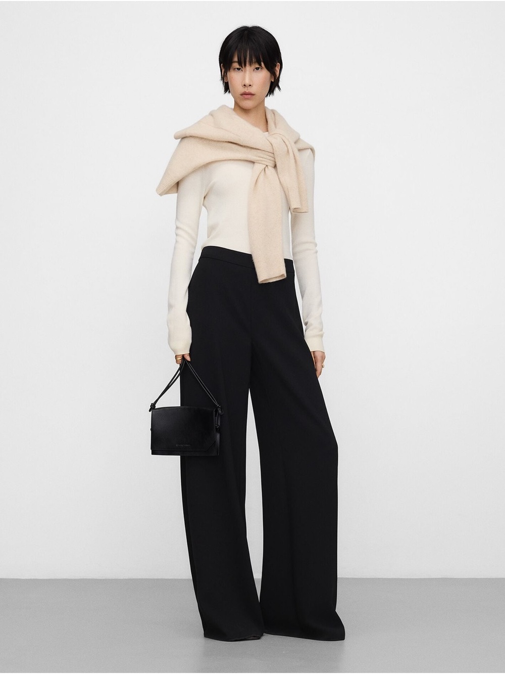 NWOT Adolfo Dominguez Black Wide-Leg Palazzo Pants